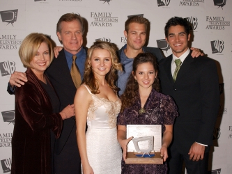 Photos de Mackenzie Rosman - 7th Annual Family Television Awards - 49